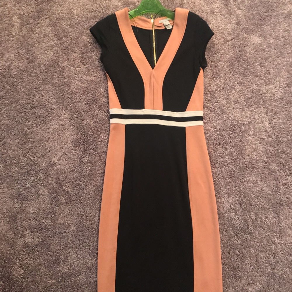 Only worn once!! Mint condition dress!!